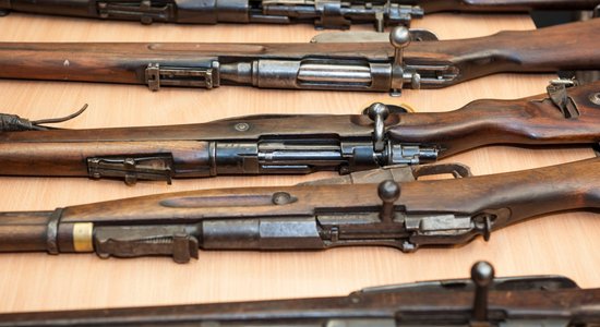 После начала войны в Украине — оружия у населения Латвии стало больше. С чем это связано?