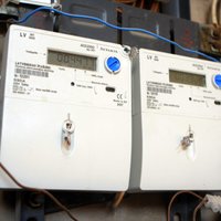 Латвийские потребители продолжат оплачивать "зеленую электроэнергию"