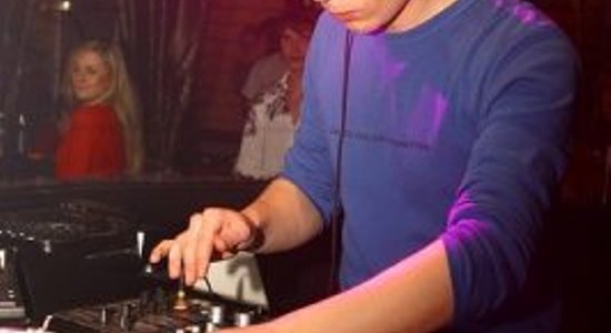 Klubā ‘Hedonia 55’ uzstāsies DJ Robert Peterson no Igaunijas