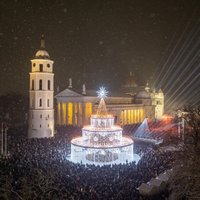 No gaismas festivāliem līdz mirdzošām eglītēm – Lietuva ieskandina Ziemassvētkus
