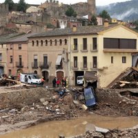 Наводнения на юге Европы: дожди размывают дороги и разрушают дома, есть жертвы и пропавшие без вести