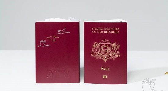 Аист принес сюрприз: обновленный латвийский паспорт получил международную награду