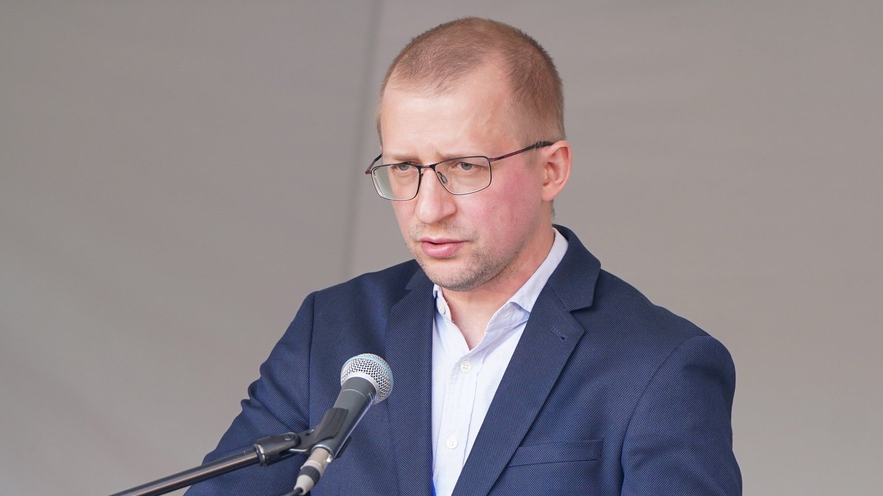 Uzskatu nesakritības dēļ biedrību "Bez partijām" pamet viens no tās dibinātājiem – Baško