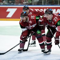 Latvijas hokeja izlases sākotnējā pieteikumā iekļauti 22 spēlētāji