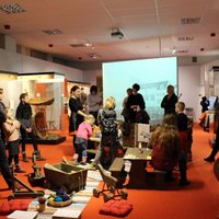 Latvijas Nacionālajā vēstures muzejs aicina uz nodarbību bērniem 'No liniem līdz kreklam'
