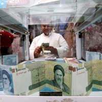 Sankcijas būtiski ietekmējušas Irānas ekonomiku 2019. gadā, ziņo starptautiskās organizācijas