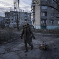 Harkivas apgabalā atrod spīdzināšanas nometnes; Krievijā mobilizēs parādniekus