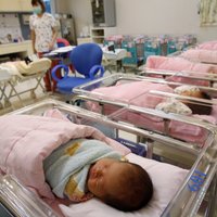 Первый новорожденный в Рижском роддоме в 2022 — мальчик