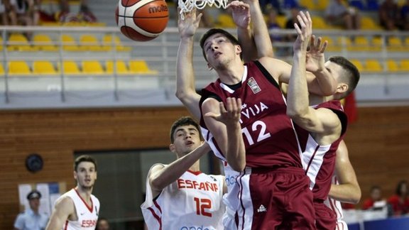 Basketbols, EČ: Latvijas U-20 puišu basketbola izlase pret Spānijas U-20 puišu basketbola izlasi - 1