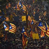 Katalonijas parlaments apstiprina neatkarības 'sasniegšanas plānu'