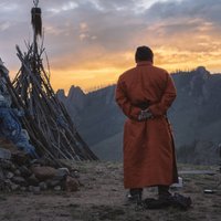 Noskaties! 'Auļi' Mongolijā nofilmējuši iespaidīgu video