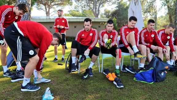 Latvijas futbola izlases pirmā treniņnometne 2018. gadā - 10