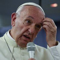 Pāvests Francisks atvainojas par pedofilijas upuru aizskaršanu Čīlē