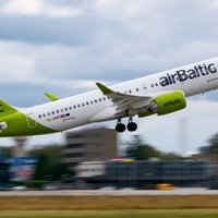 Эксперт: влияние отмены тысяч рейсов airBaltic на поток туристов в Латвию будет ограниченным