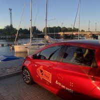 Elektromobilitātes uzņēmums 'Fiqsy' uzsāk darbību Liepājā