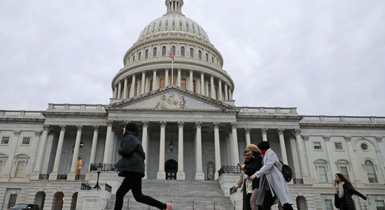 Республиканцы побеждают на выборах в Палату представителей США. Ранее они уже получили большинство в Сенате