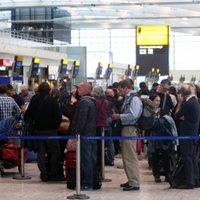 Британия начинает сканировать паспорта при выезде