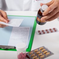Новый порядок выписывания лекарств позволил латвийским пациентам тратить вполовину меньше денег