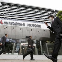 'Nissan' atcels 'Mitsubishi' akciju pirkšanu, ja degvielas ekonomijas skandāls paplašināsies