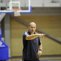 'Ventspils' basketbolisti ar uzvaru ievada LOC kausa izcīņas turnīru