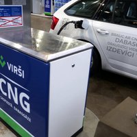ФОТО: В Риге открылась первая автозаправка со сжатым природным газом