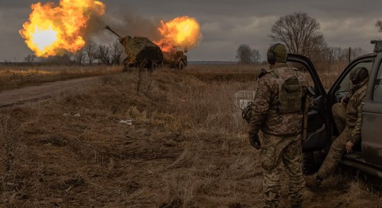 Rietumi nenodrošina Ukrainai nepieciešamo pretgaisa aizsardzību, norāda Borels 