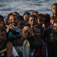 Италия отправила спасенных беженцев обратно в Ливию