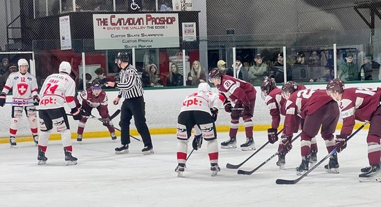 Latvijas U-20 hokejisti gatavošanos pasaules čempionātam elites divīzijā noslēdz ar zaudējumu