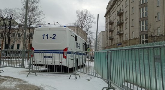 В России на акциях памяти Навального задержали десятки человек