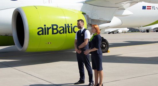 Laikus neapkoptu dzinēju dēļ 'airBaltic' nomās papildu lidmašīnas ar apkalpi