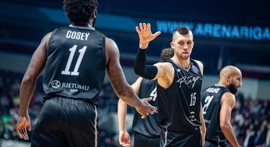 'VEF Rīga' basketbolisti Tallinā iekļūst Latvijas-Igaunijas līgas finālā