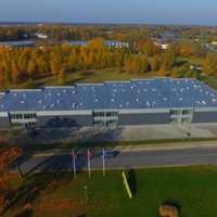 ФОТО: Printful открывает новое производство в Латвии и ищет 100 работников