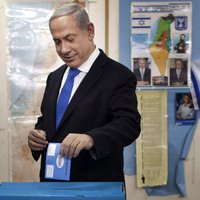 Aptauja: Izraēlas parlamenta vēlēšanās uzvarējusi Netanjahu partija