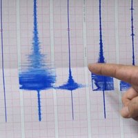 Netālu no Krievijas austrumu piekrastes notikusi 7,7 magnitūdu zemestrīce