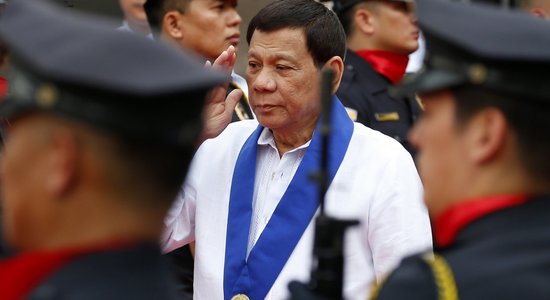 Duterte 2022. gadā kandidēs uz Filipīnu viceprezidenta amatu