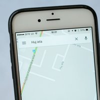 Ēveles iela Rīgā 'Google maps' nodēvēta par 'Huj ielu', uztraucas Ušakovs