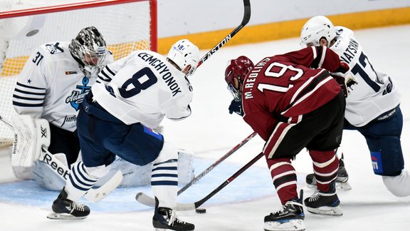 Hokejs, KHL spēle: Rīgas Dinamo - Vladivostokas Admiral - 32