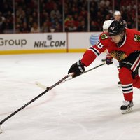 Čikāgas 'Blackhawks' turpina savu rekordsēriju NHL