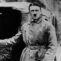 В чешском монастыре нашли картины Гитлера