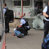 В Германии человек с мачете убил женщину у киоска с кебабом, еще двое ранены