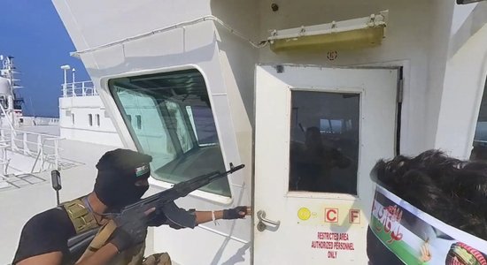 У побережья Йемена атакованы еще два судна