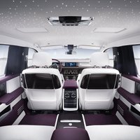 'Rolls-Royce' prezentējis jauno 'Phantom' limuzīnu