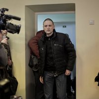 Удальцов обвинил СК РФ в пытках соратника