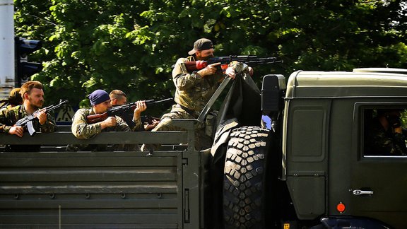 Nemiernieki Doņeckas lidostā - 5