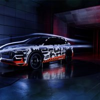 Elektriskais 'Audi e-tron' apvidnieku segmentā būs pirmrindnieks aerodinamikā