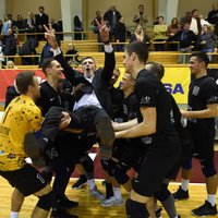 'RTU/Robežsardzes' volejbolisti pēc piecu gadu pārtraukuma triumfē Latvijas kausa izcīņā