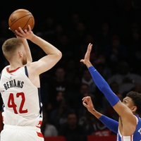 Bertāns gūst 24 punktus NBA mačā pret 'Heat'