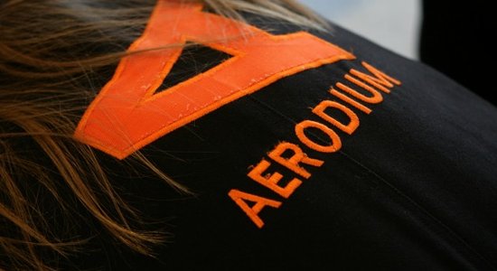 'Aerodium' vēja tuneļa uzlabošanas darbu laikā miris strādnieks