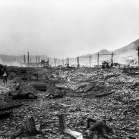 Vēsturiski foto: Pēdējās pret cilvēkiem izmantotās atombumbas nomešana Nagasaki