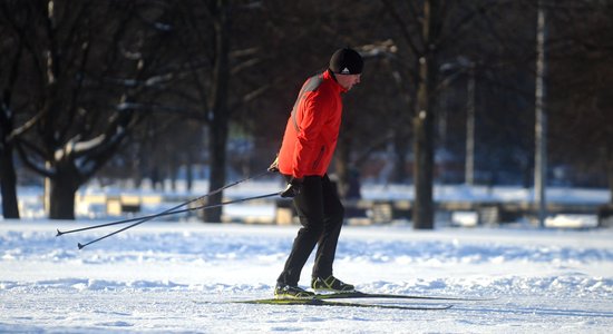 Рижская дума все еще готовит лыжные трассы. Цены не изменятся